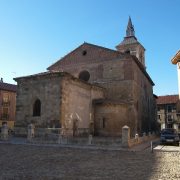 Iglesia-Leon-Iglesia_de_Santa_Maria